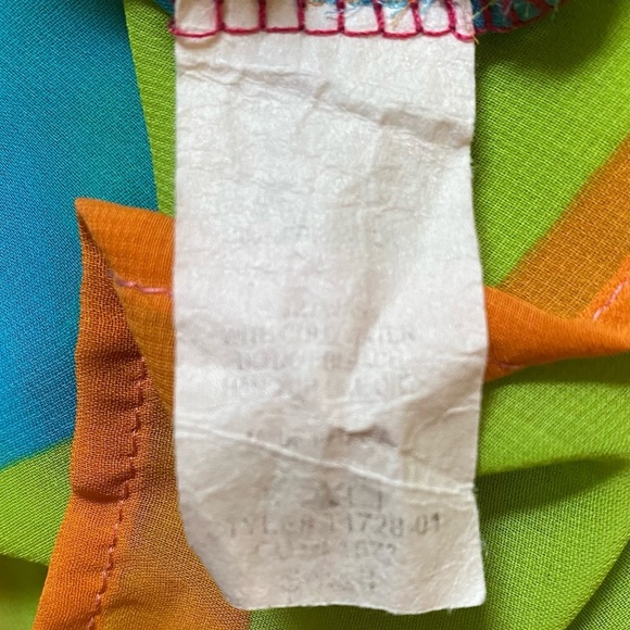 Peaches n Cream Pink Blue Orange Sheer Striped Open Keyhole Back Top 3/4 Sleeve - Picture 6 of 6